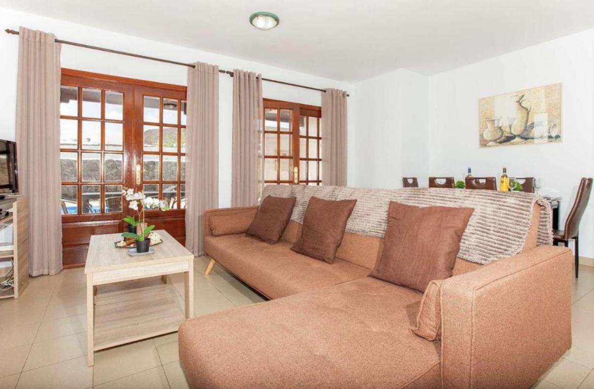 Villa Salar Playa Blanca  Extérieur photo
